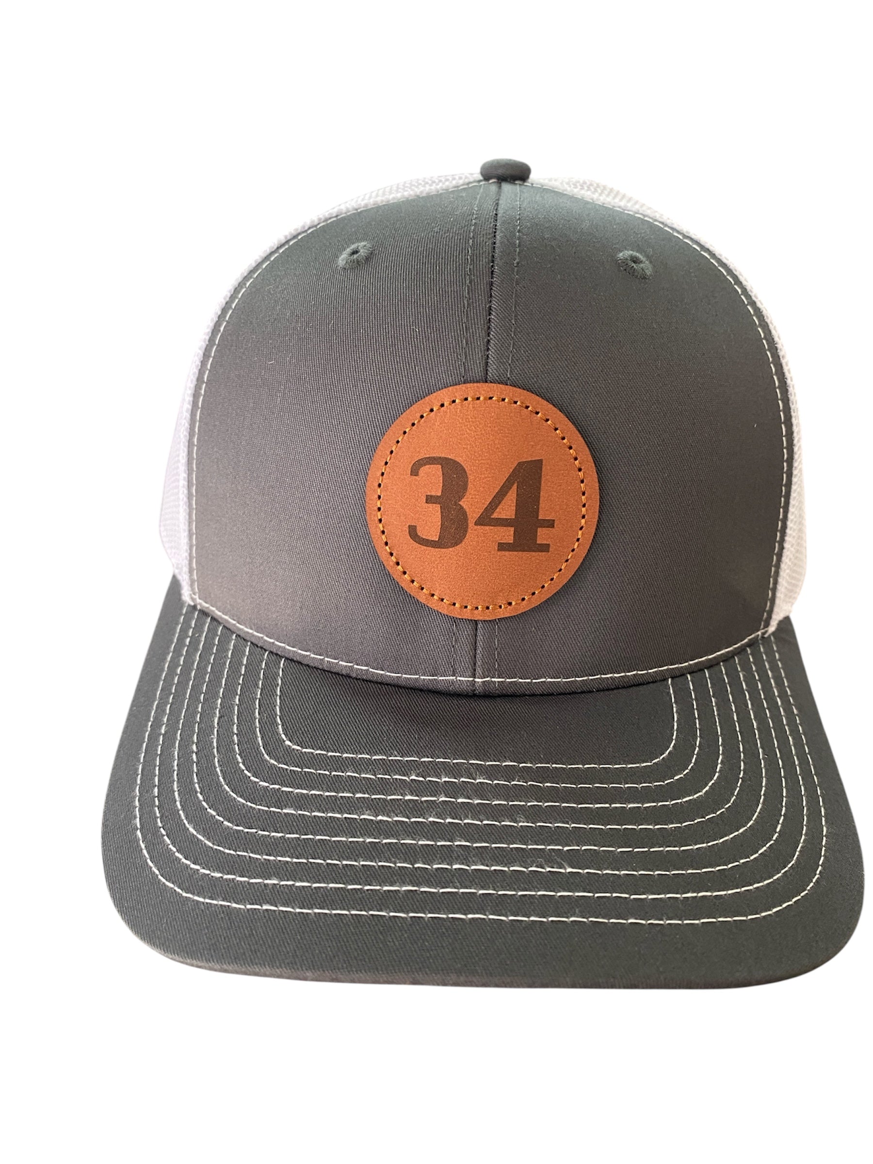Circle Patch 34 hat in charcoal/white mesh
