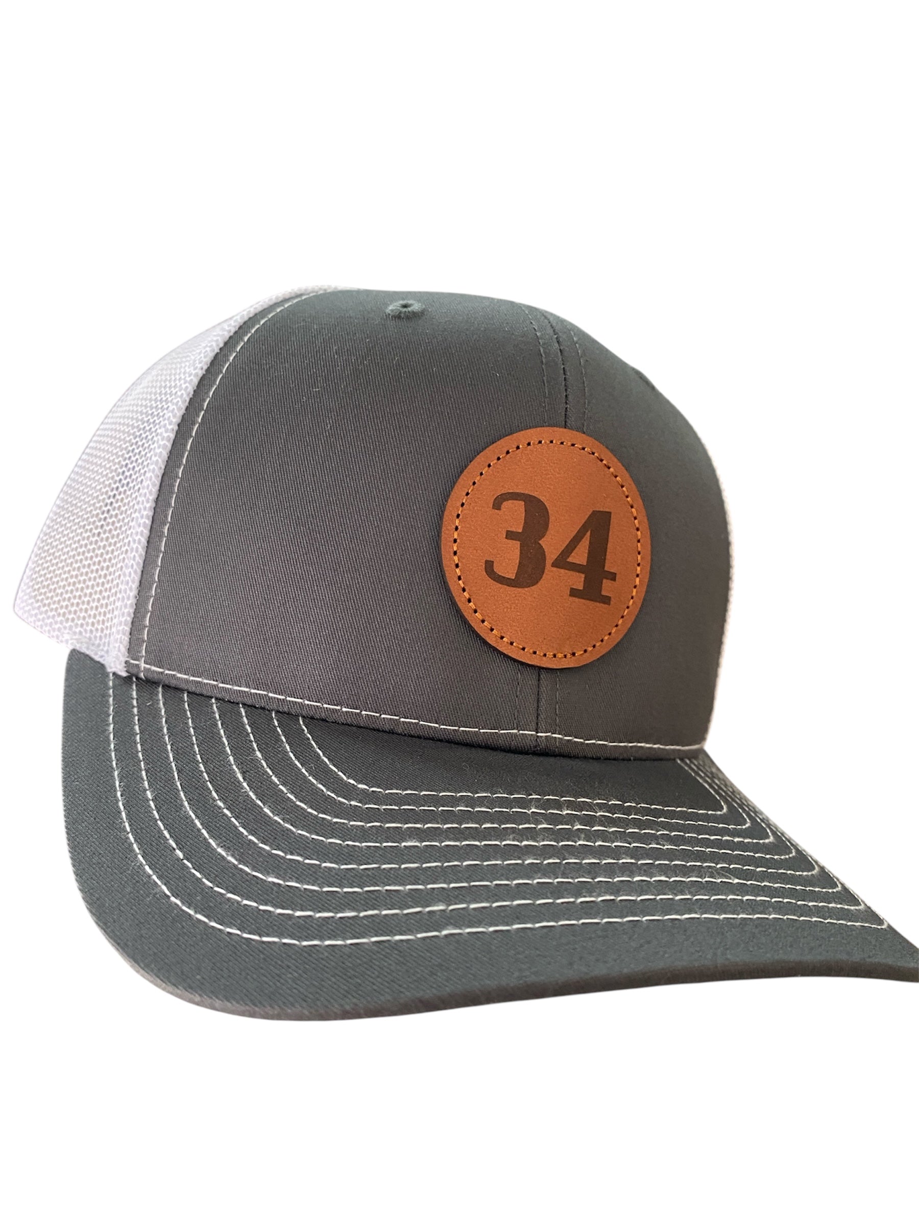 Circle Patch 34 hat in charcoal/white mesh