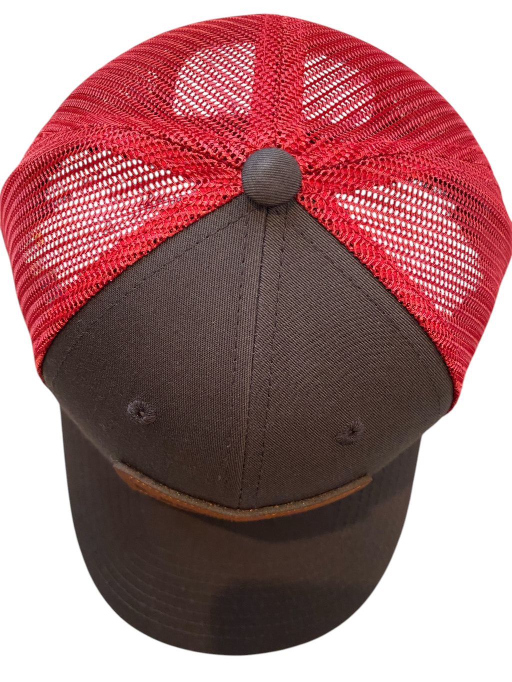 Low Profile Leather Patch UNITED Trucker Hat in charcoal/red mesh